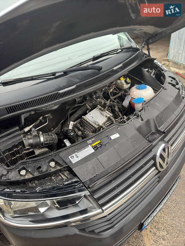 Вантажний фургон Volkswagen Transporter 2019 в Тернополі