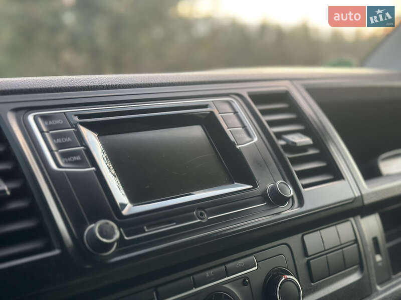 Вантажний фургон Volkswagen Transporter 2016 в Дубні фото 25 Вантажний фургон Volkswagen Transporter 2016 в Дубні