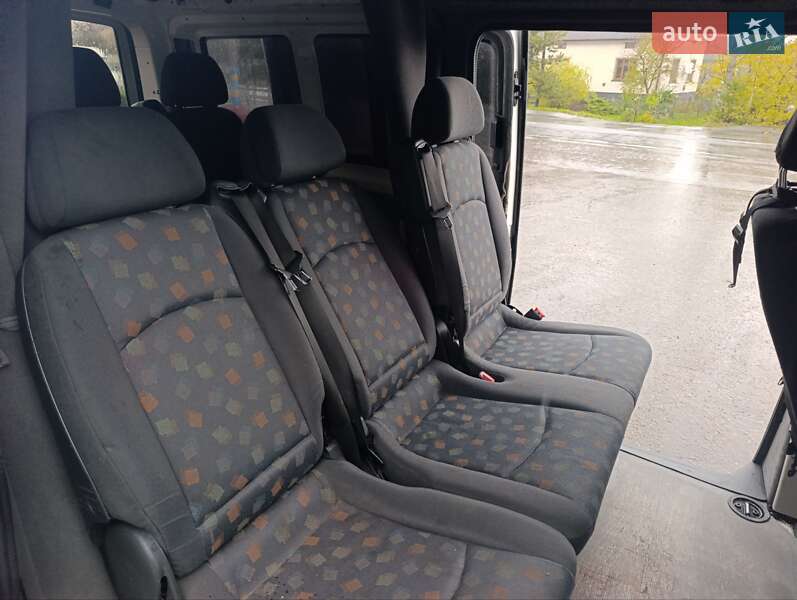 Минивэн Volkswagen Transporter 2016 в Мостиске