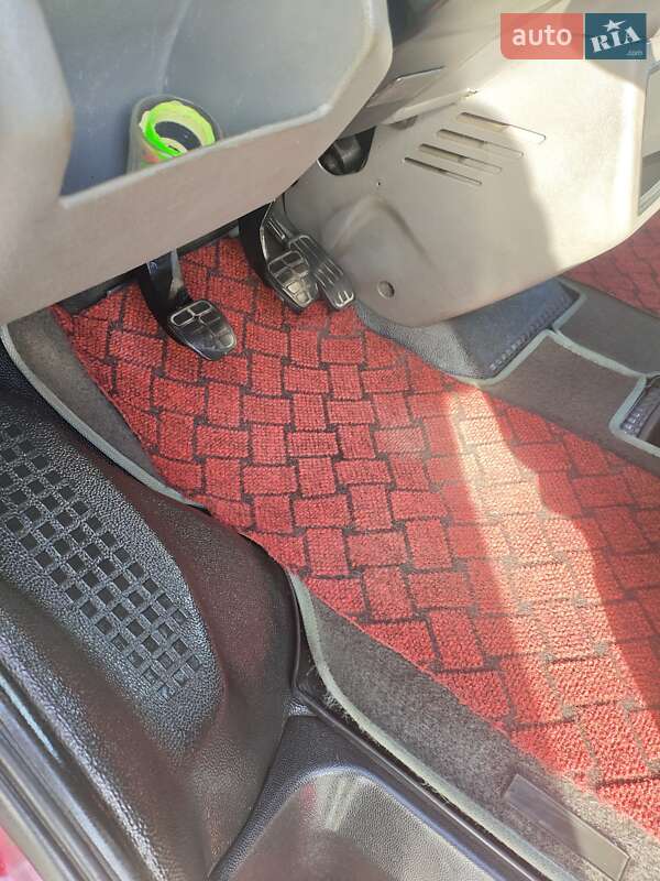 Минивэн Volkswagen Transporter 2003 в Рожище