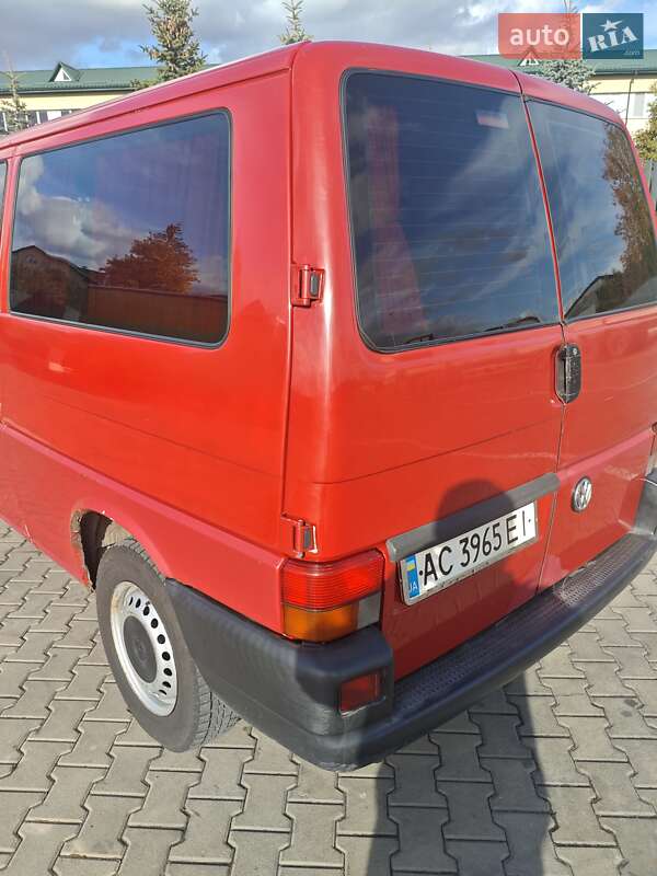 Минивэн Volkswagen Transporter 2003 в Рожище