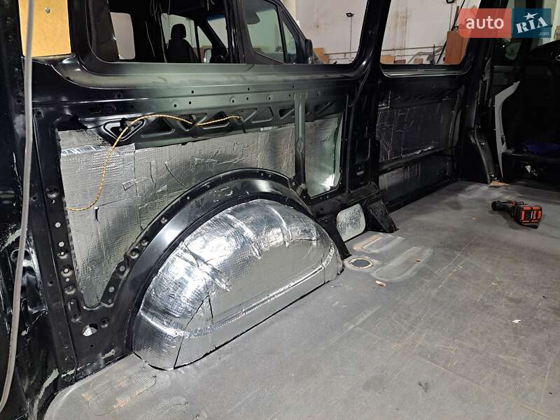 Мінівен Volkswagen Transporter 2020 в Чернівцях фото 126 Мінівен Volkswagen Transporter 2020 в Чернівцях