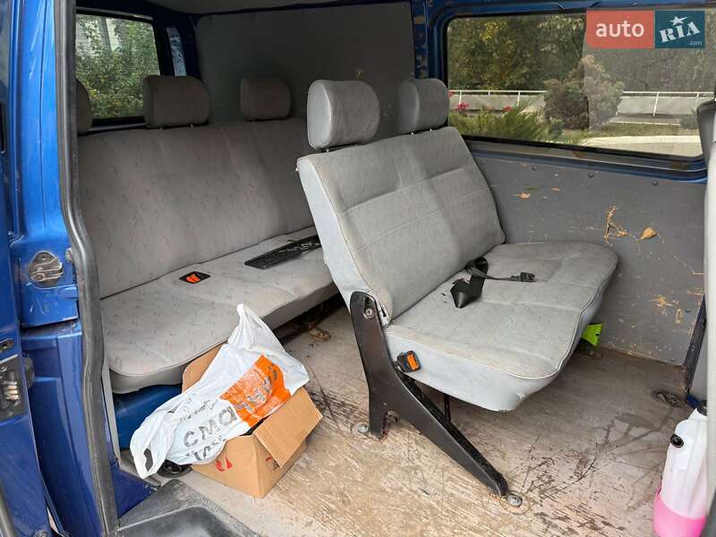 Грузовой фургон Volkswagen Transporter 2006 в Буче фото 9 Грузовой фургон Volkswagen Transporter 2006 в Буче