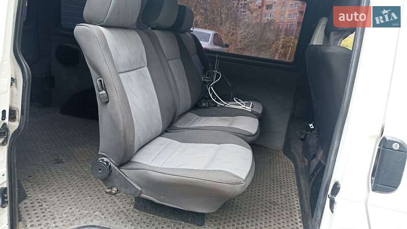 Минивэн Volkswagen Transporter 2000 в Тернополе