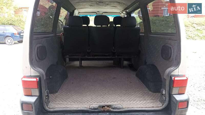 Минивэн Volkswagen Transporter 2000 в Тернополе