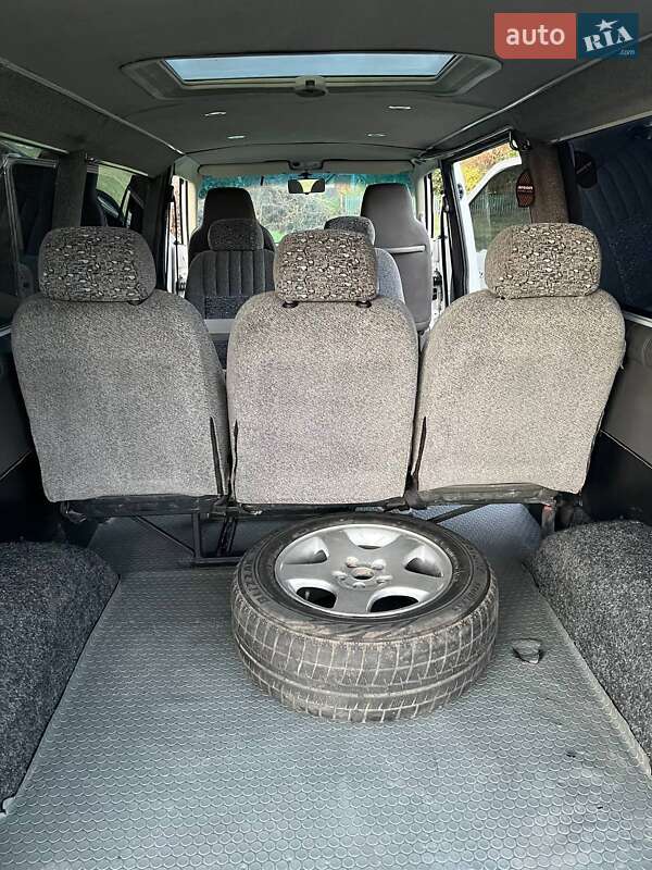 Мінівен Volkswagen Transporter 2001 в Рівному фото 15 Мінівен Volkswagen Transporter 2001 в Рівному