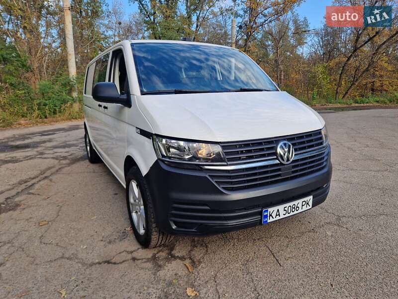 Мінівен Volkswagen Transporter 2021 в Києві