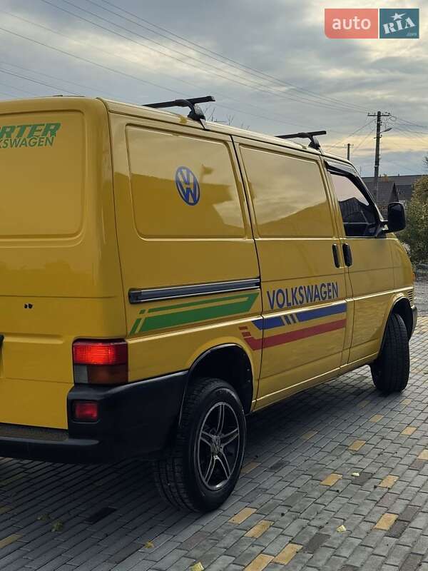 Мінівен Volkswagen Transporter 1997 в Павлограді фото 3 Мінівен Volkswagen Transporter 1997 в Павлограді