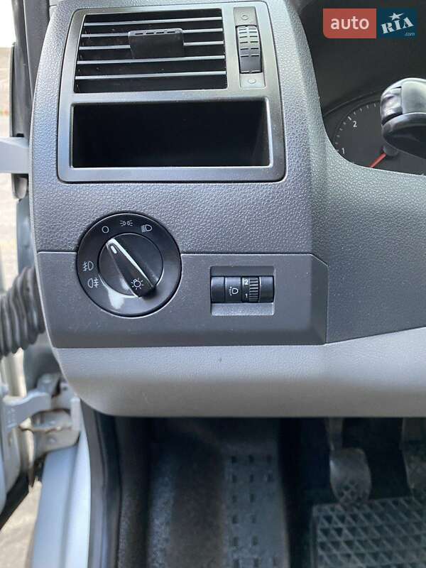 Мінівен Volkswagen Transporter 2006 в Києві фото 16 Мінівен Volkswagen Transporter 2006 в Києві