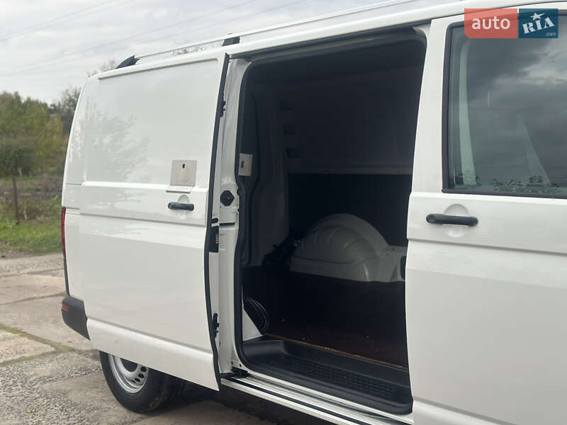 Вантажний фургон Volkswagen Transporter 2020 в Дубні фото 37 Вантажний фургон Volkswagen Transporter 2020 в Дубні