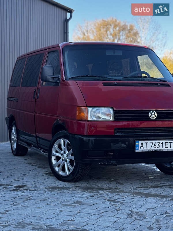 Минивэн Volkswagen Transporter 1996 в Коломые