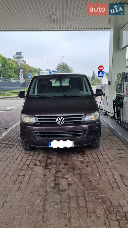 Грузовой фургон Volkswagen Transporter 2010 в Галиче