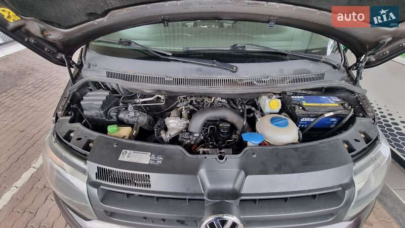 Грузовой фургон Volkswagen Transporter 2010 в Галиче