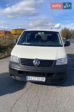 Вантажний фургон Volkswagen Transporter 2004 в Харкові