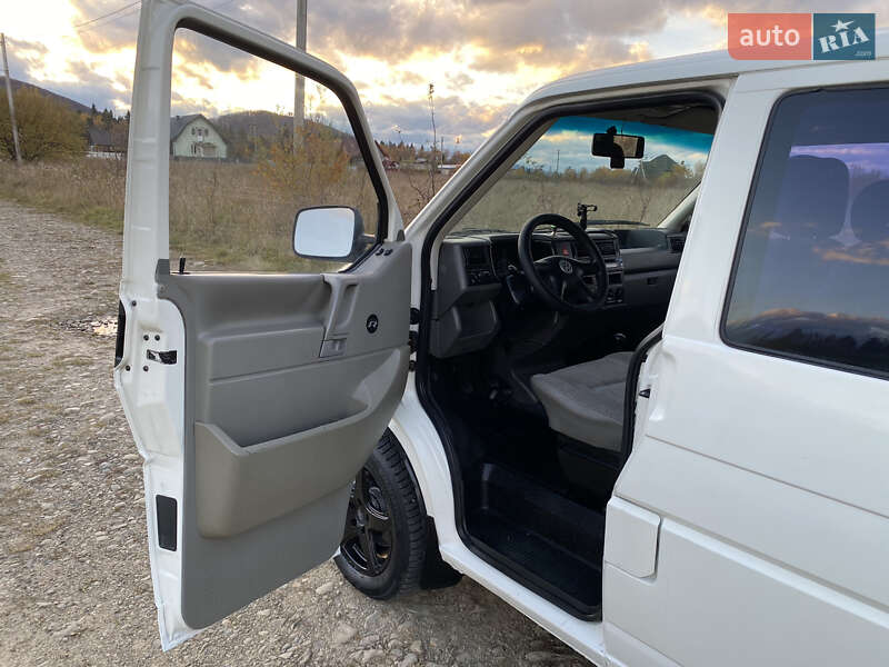 Минивэн Volkswagen Transporter 2000 в Надворной фото 11 Минивэн Volkswagen Transporter 2000 в Надворной