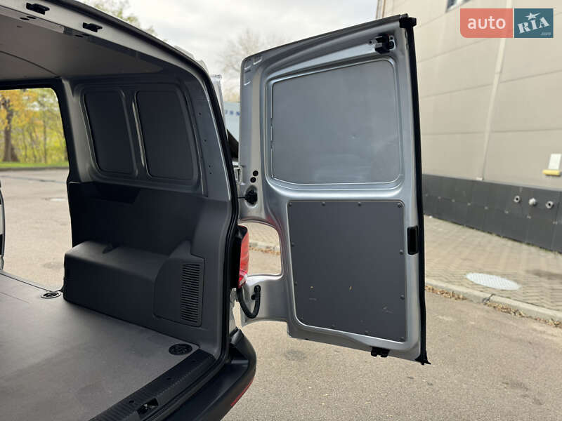 Грузовой фургон Volkswagen Transporter 2021 в Киеве фото 37 Грузовой фургон Volkswagen Transporter 2021 в Киеве
