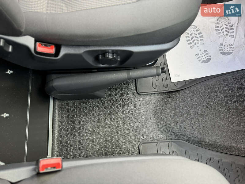 Грузовой фургон Volkswagen Transporter 2021 в Киеве фото 59 Грузовой фургон Volkswagen Transporter 2021 в Киеве