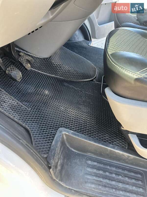 Мінівен Volkswagen Transporter 2010 в Коломиї фото 21 Мінівен Volkswagen Transporter 2010 в Коломиї