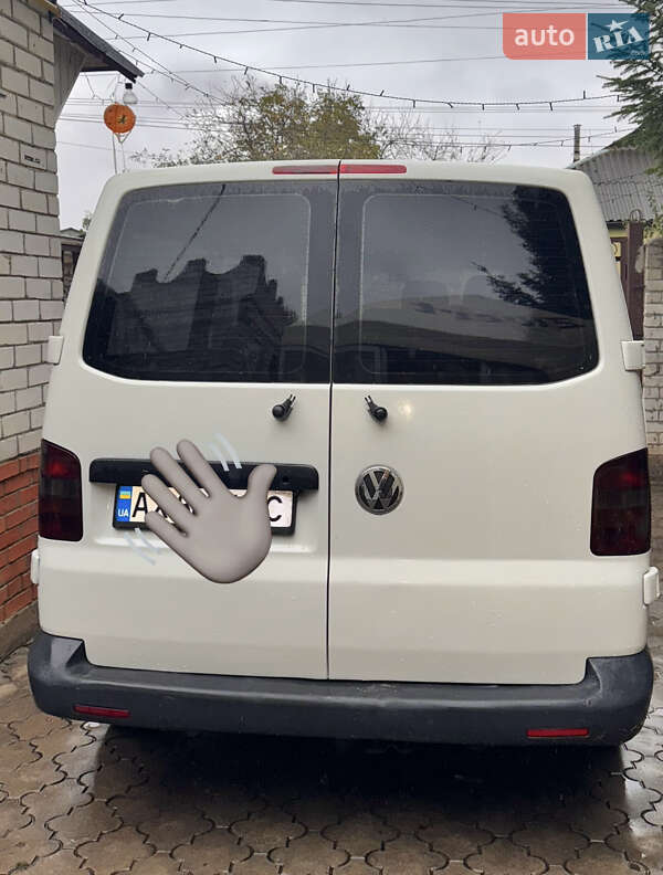 Вантажопасажирський фургон Volkswagen Transporter 2004 в Харкові фото 4 Вантажопасажирський фургон Volkswagen Transporter 2004 в Харкові