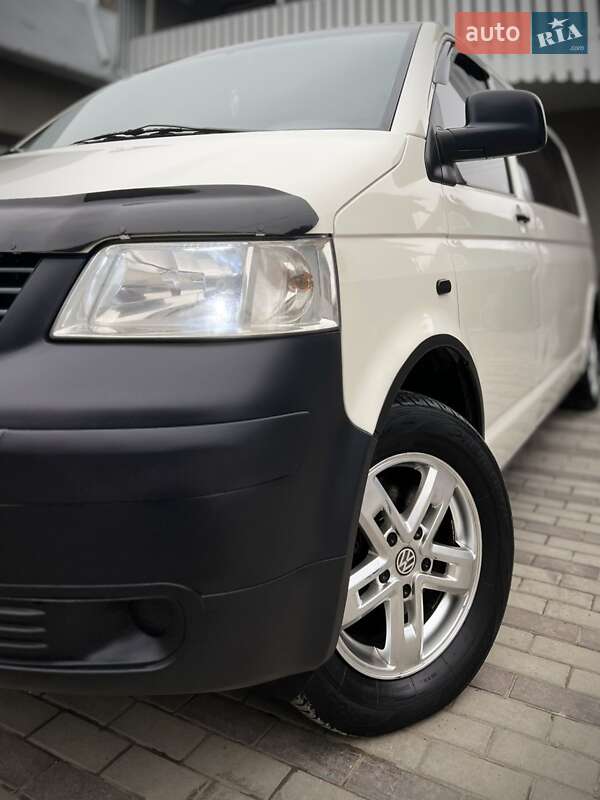 Минивэн Volkswagen Transporter 2007 в Ивано-Франковске