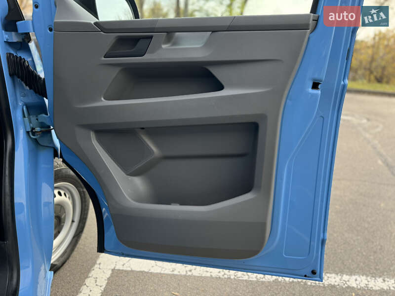 Грузовой фургон Volkswagen Transporter 2021 в Киеве фото 54 Грузовой фургон Volkswagen Transporter 2021 в Киеве