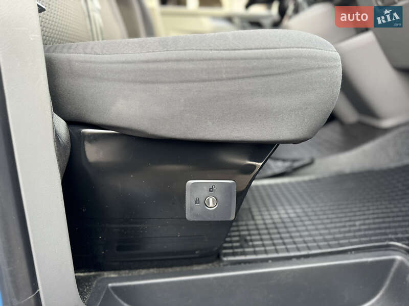 Грузовой фургон Volkswagen Transporter 2021 в Киеве фото 66 Грузовой фургон Volkswagen Transporter 2021 в Киеве