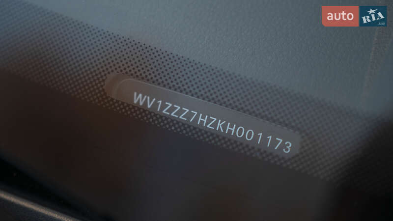 Грузовой фургон Volkswagen Transporter 2018 в Киеве