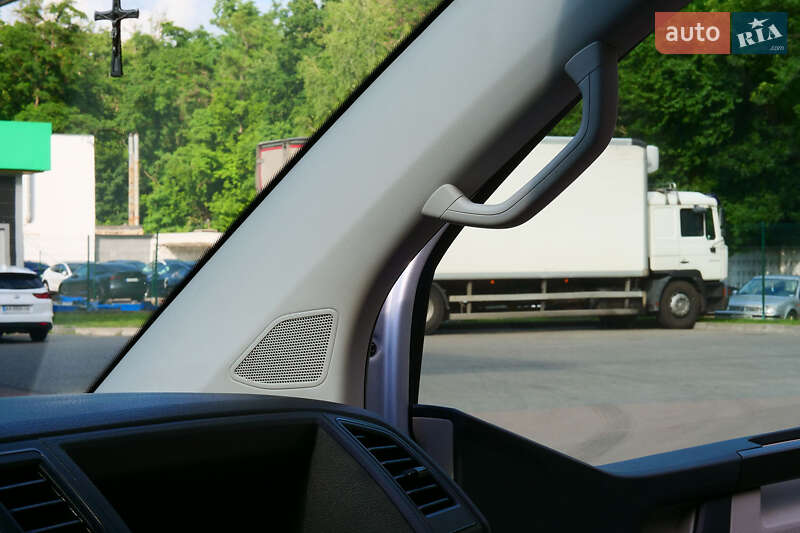 Грузовой фургон Volkswagen Transporter 2018 в Киеве