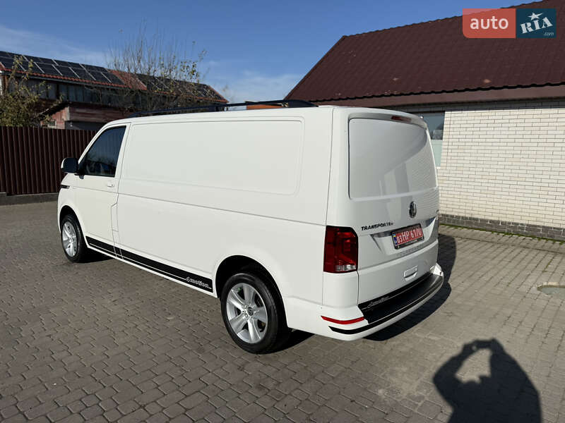 Вантажний фургон Volkswagen Transporter 2021 в Києві