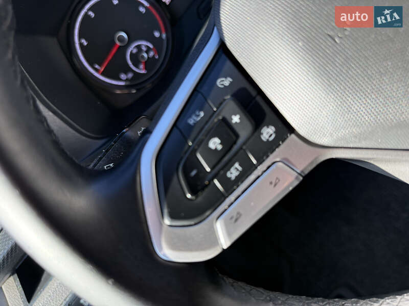 Вантажний фургон Volkswagen Transporter 2021 в Києві