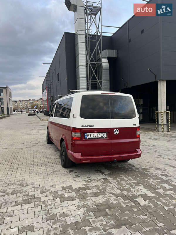 Минивэн Volkswagen Transporter 2010 в Калуше