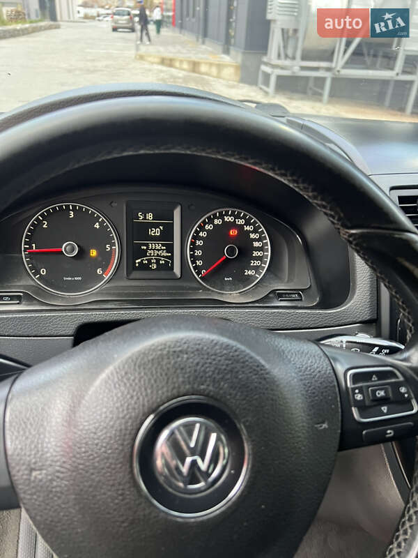 Минивэн Volkswagen Transporter 2010 в Калуше