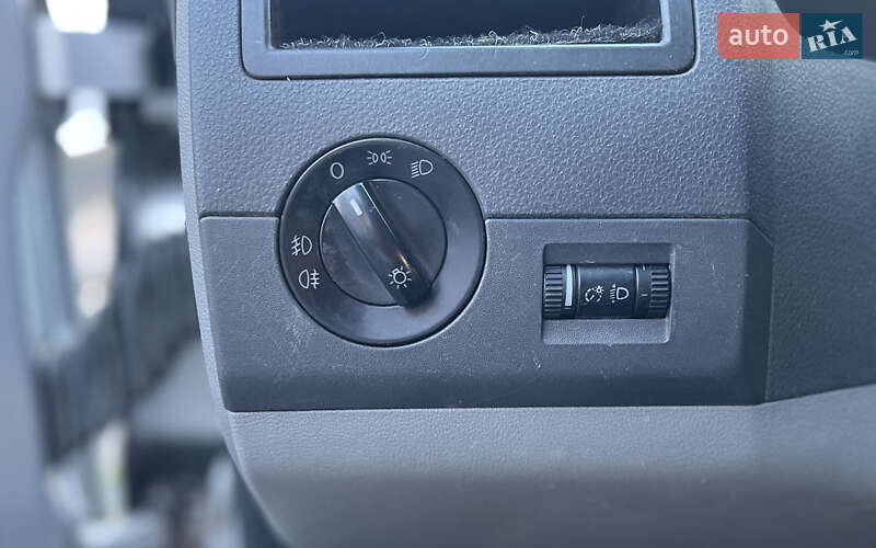 Мінівен Volkswagen Transporter 2007 в Мукачевому фото 13 Мінівен Volkswagen Transporter 2007 в Мукачевому