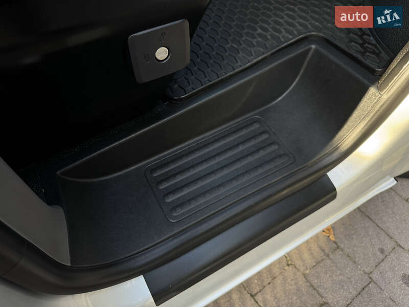 Грузовой фургон Volkswagen Transporter 2021 в Трускавце фото 94 Грузовой фургон Volkswagen Transporter 2021 в Трускавце