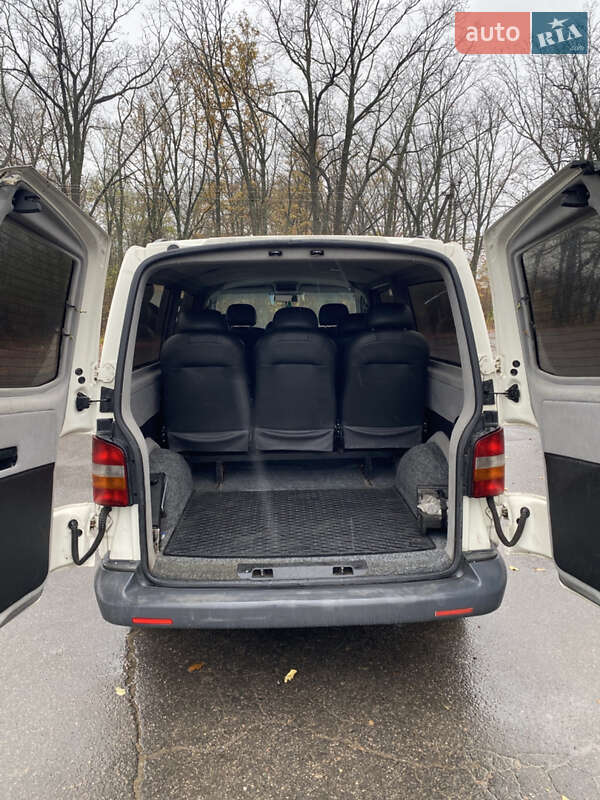 Мінівен Volkswagen Transporter 2005 в Умані