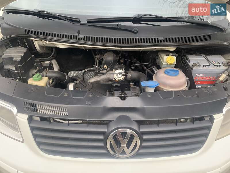 Мінівен Volkswagen Transporter 2004 в Житомирі фото 6 Мінівен Volkswagen Transporter 2004 в Житомирі