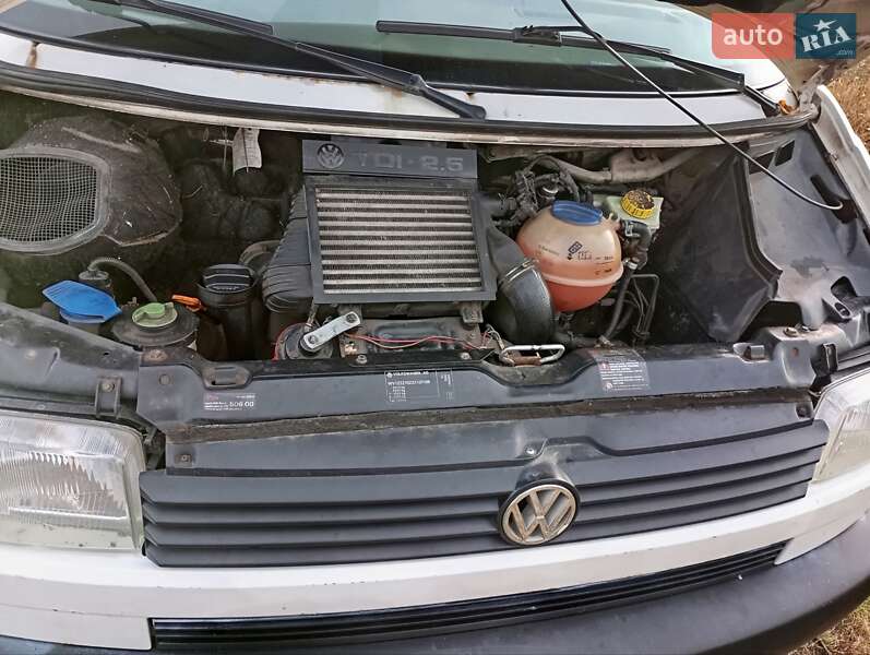 Грузовой фургон Volkswagen Transporter 2002 в Киеве фото 15 Грузовой фургон Volkswagen Transporter 2002 в Киеве