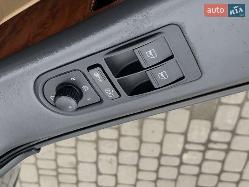 Минивэн Volkswagen Transporter 2009 в Бердичеве