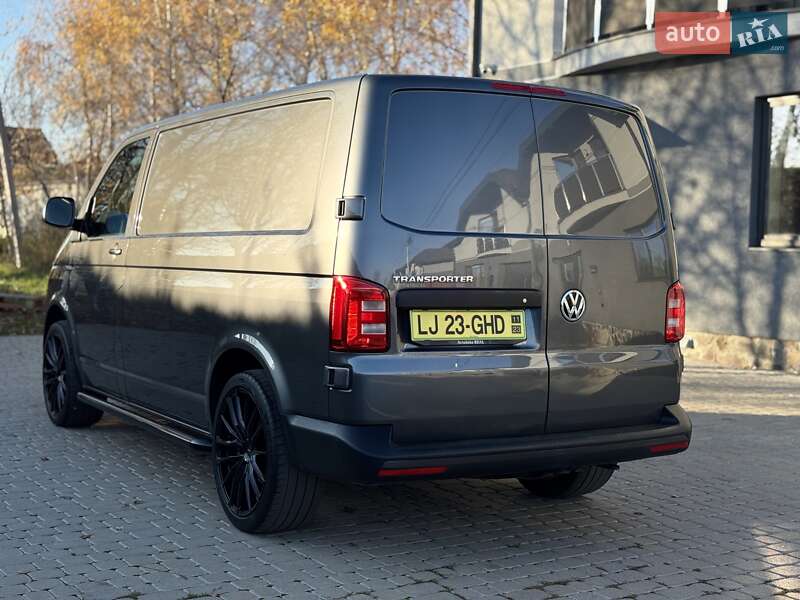 Грузовой фургон Volkswagen Transporter 2019 в Мукачево