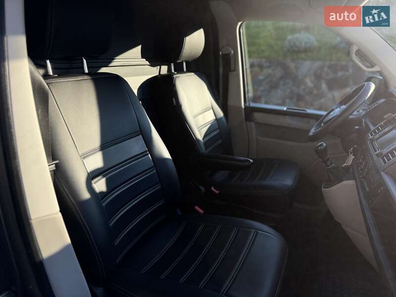 Грузовой фургон Volkswagen Transporter 2019 в Мукачево