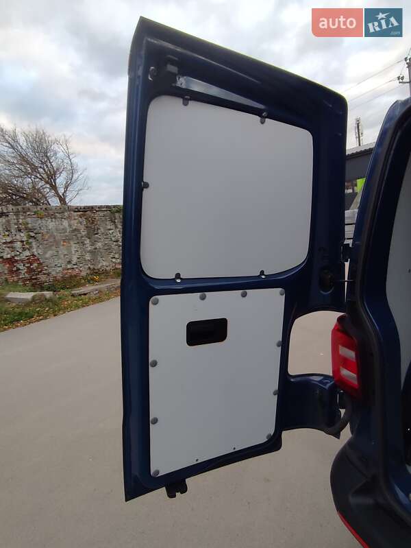 Грузовой фургон Volkswagen Transporter 2018 в Луцке фото 12 Грузовой фургон Volkswagen Transporter 2018 в Луцке