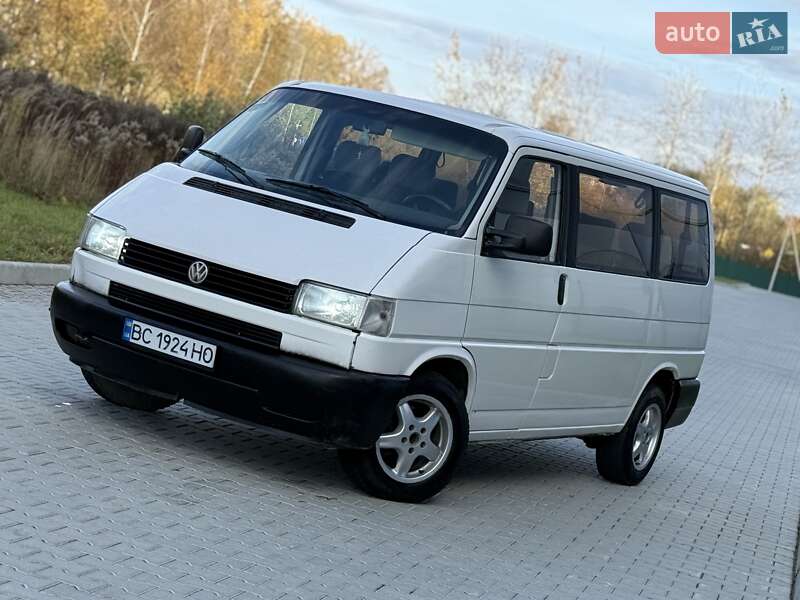 Минивэн Volkswagen Transporter 2000 в Львове