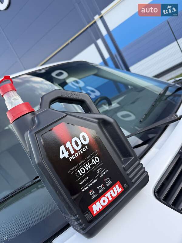 Минивэн Volkswagen Transporter 2000 в Львове