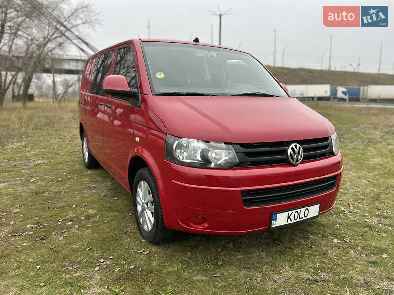 Вантажопасажирський фургон Volkswagen Transporter 2005 в Києві фото 10 Вантажопасажирський фургон Volkswagen Transporter 2005 в Києві