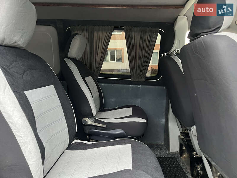 Вантажний фургон Volkswagen Transporter 2007 в Кам'янець-Подільському фото 33 Вантажний фургон Volkswagen Transporter 2007 в Кам'янець-Подільському