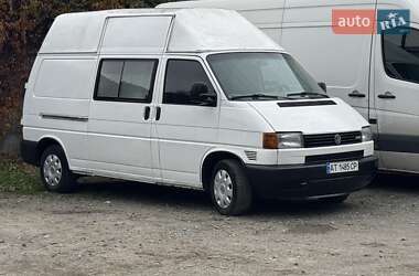 Грузовой фургон Volkswagen Transporter 2001 в Буче