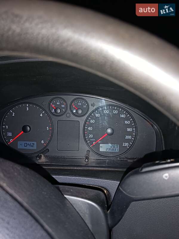 Грузовой фургон Volkswagen Transporter 2008 в Сумах