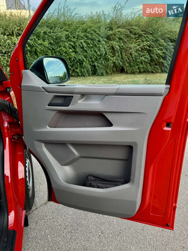 Вантажний фургон Volkswagen Transporter 2020 в Полтаві