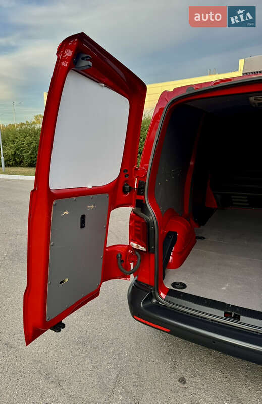 Вантажний фургон Volkswagen Transporter 2020 в Полтаві