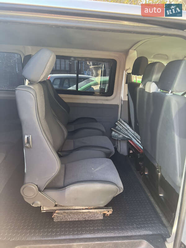 Минивэн Volkswagen Transporter 2005 в Киеве